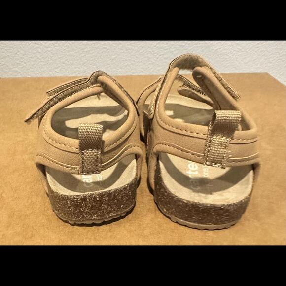 New Carter Toddler Sandals Size 4 - Picture 2 of 3